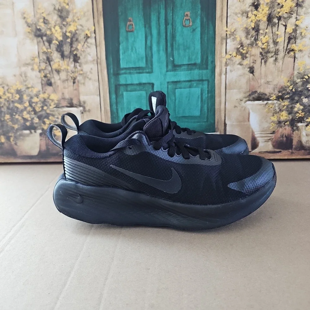 Nike promina women